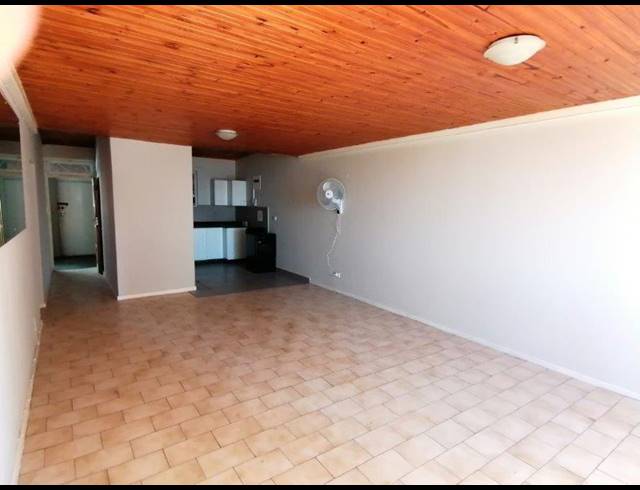 4 BEDROOM APARTMENT TO LET IN SOUTH BEACH